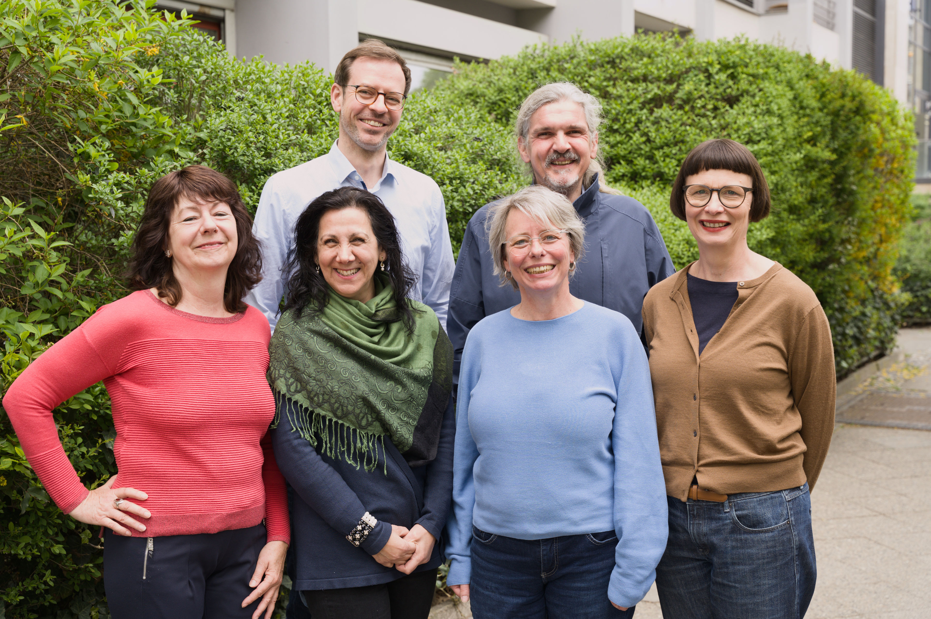 Gruppenfoto der Beraterinnen und Berater vom Alzheimer-Telefon